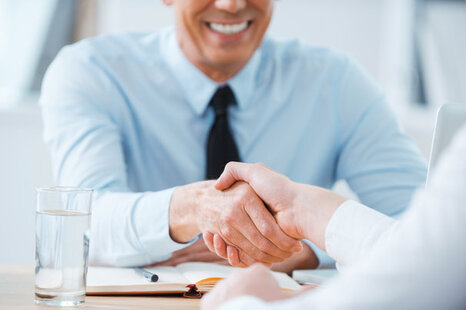 Gérer la suite d’un entretien d’embauche : remerciements, relance du recruteur… 